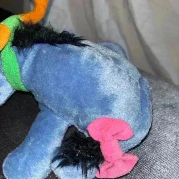 Vintage Christmas Eyore - Picture 3 of 5